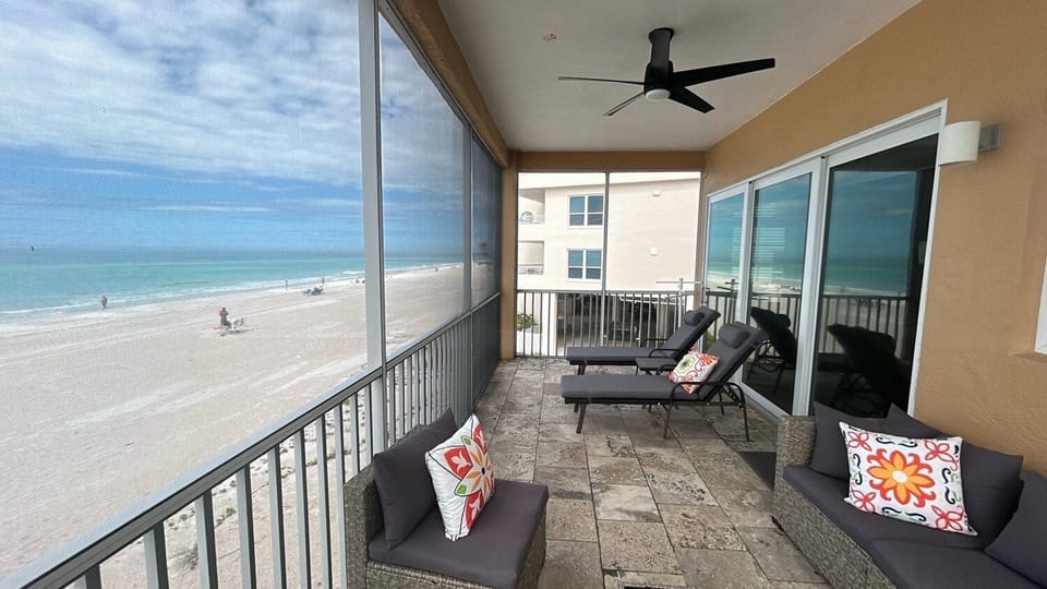 Beachfront balcony for sunset watching