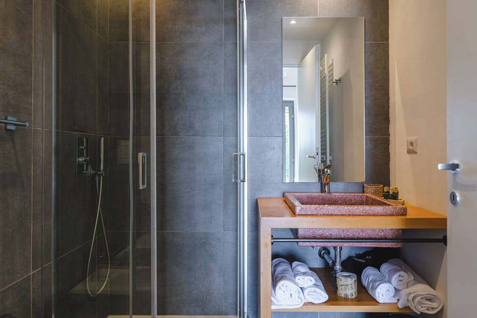 Standard Double or Twin Room, Hill View | Bathroom | Shower, bidet, towels, soap