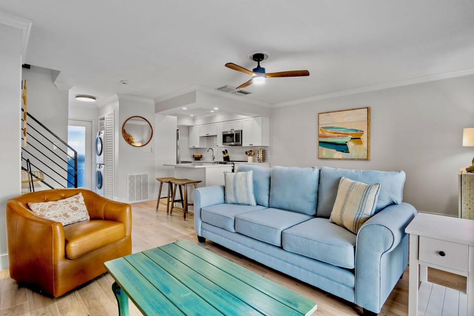 Jamaica Royale PH2 by Tropical Sands Accommodations