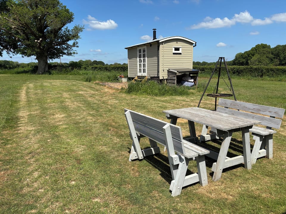 Cottage | Outdoor dining