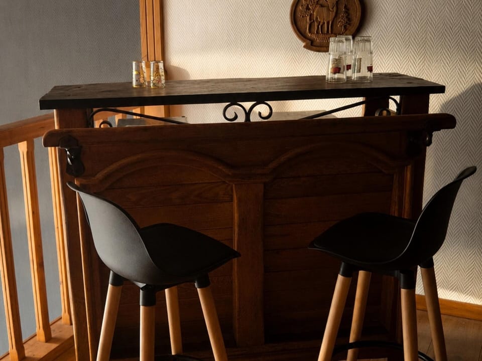 House | Miscellaneous