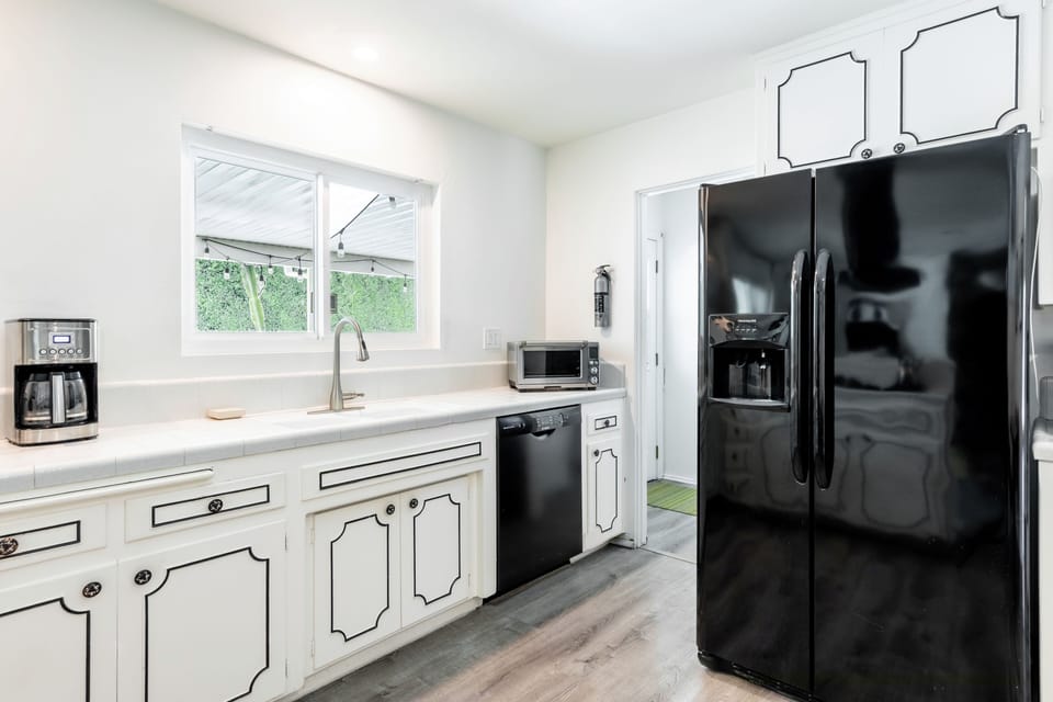 Kitchen (2)
