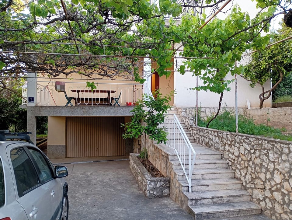 Apartment | Exterior