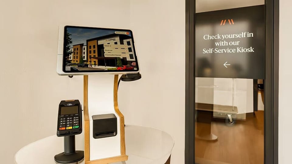 Check-in/check-out kiosk