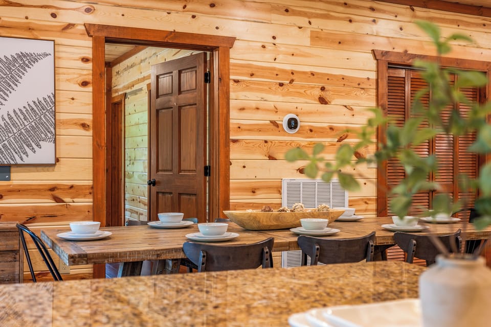 All Dinnerware Provided