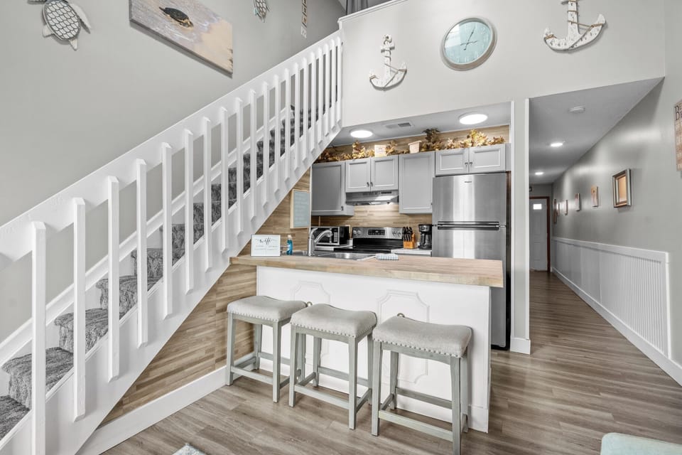 Loft bedroom up