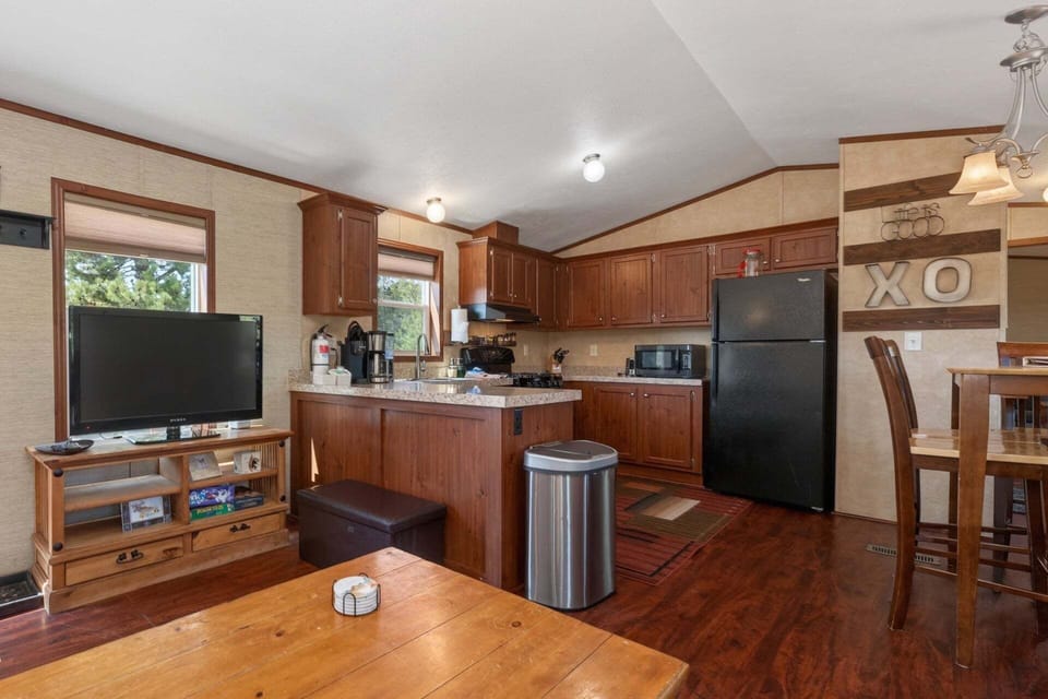 Hardwood Floors in Kitchen & Living Room