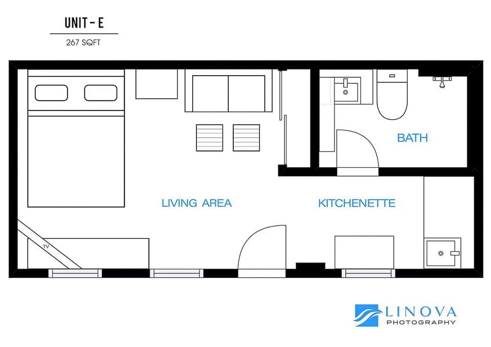 Floor plan. (Edgewater E)