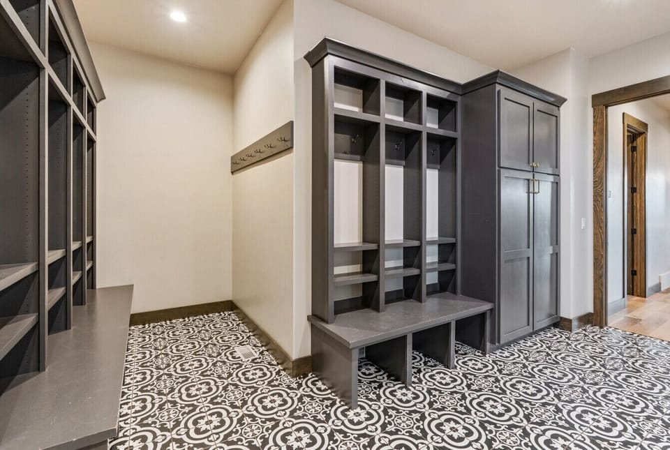 Laundry Room / Mudroom