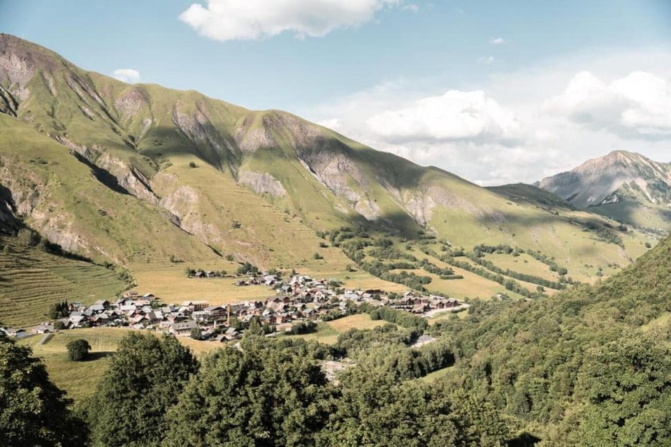 Surroundings [summer] (1-5 km)