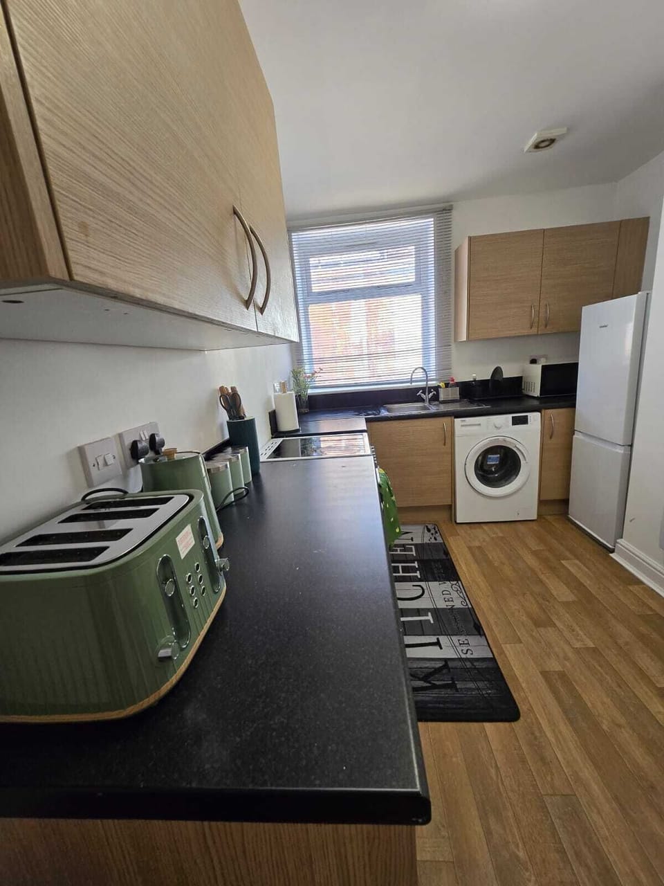 Apartment, 1 Bedroom, City View | Laundry