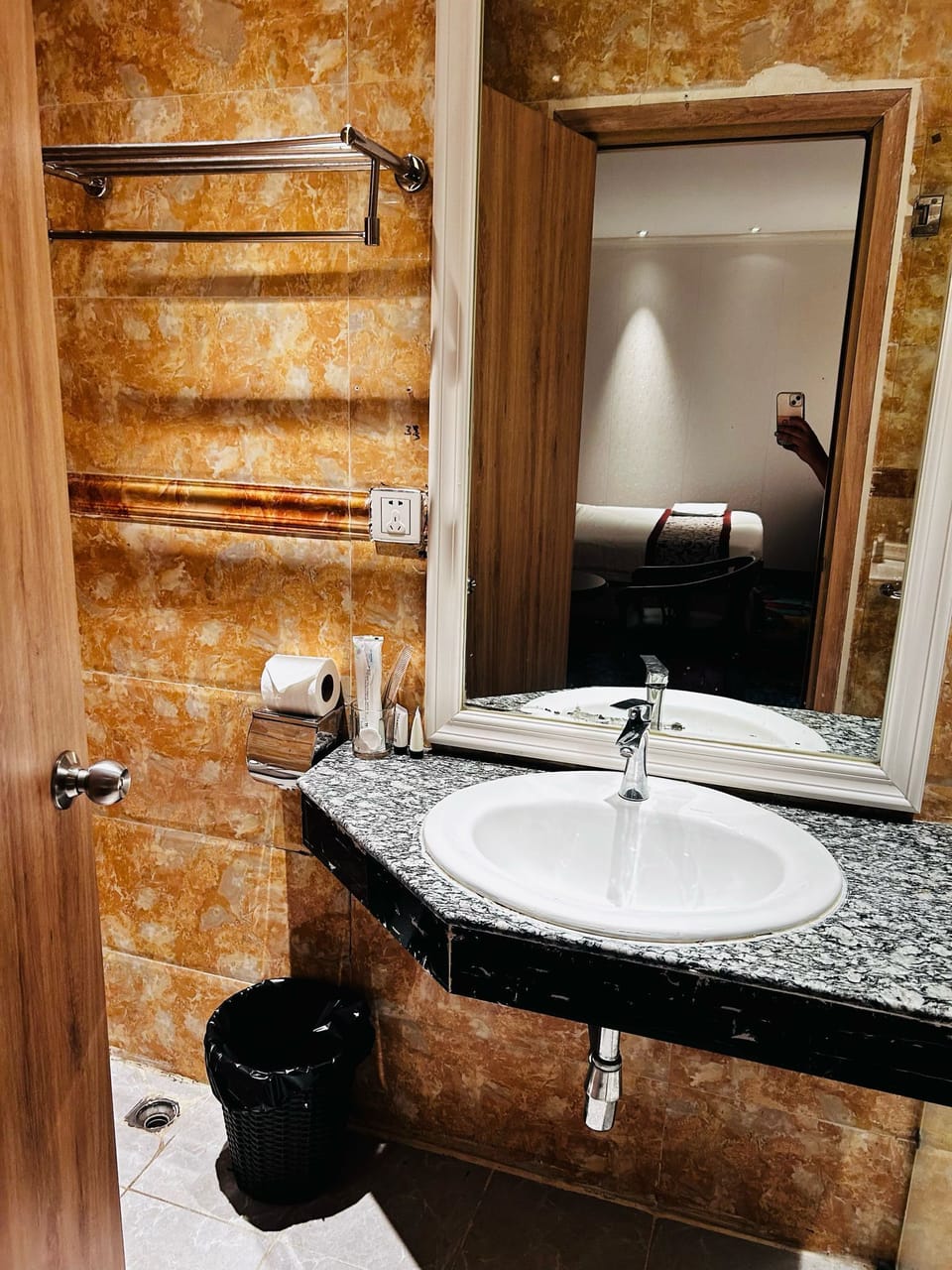 Deluxe Double Room, City View | In-room safe, desk, free WiFi