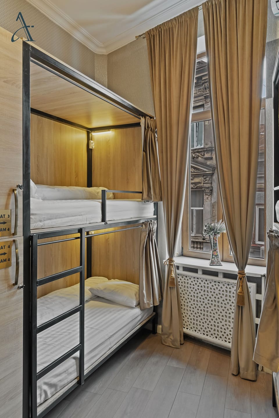 Free WiFi, bed sheets