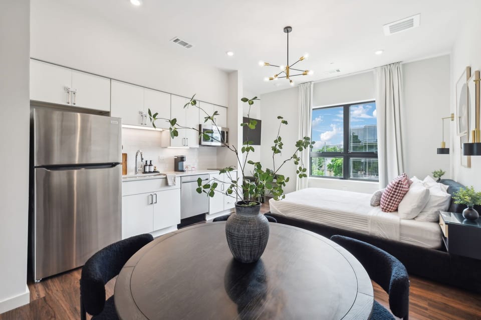 Living Area: Relax in a bright, open living space where the bedroom, dining, and lounge areas flow seamlessly. Perfect for couples or small groups who love comfort without feeling cramped.
