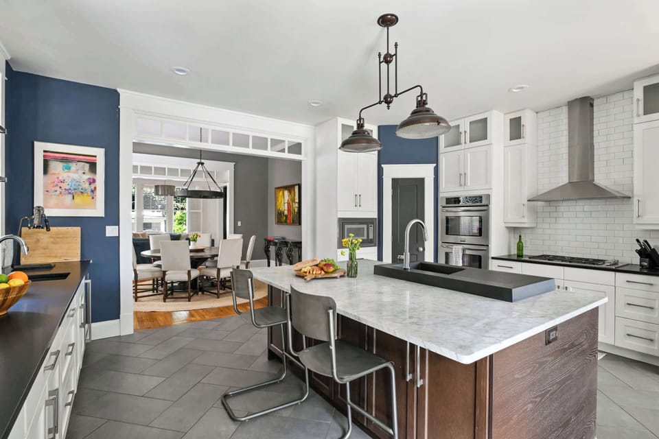 15 Kitchen