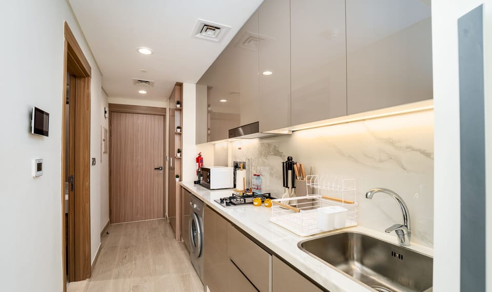 Comfort Apartment, Balcony, Pool View | Private kitchen | Fridge, microwave, stovetop, espresso maker