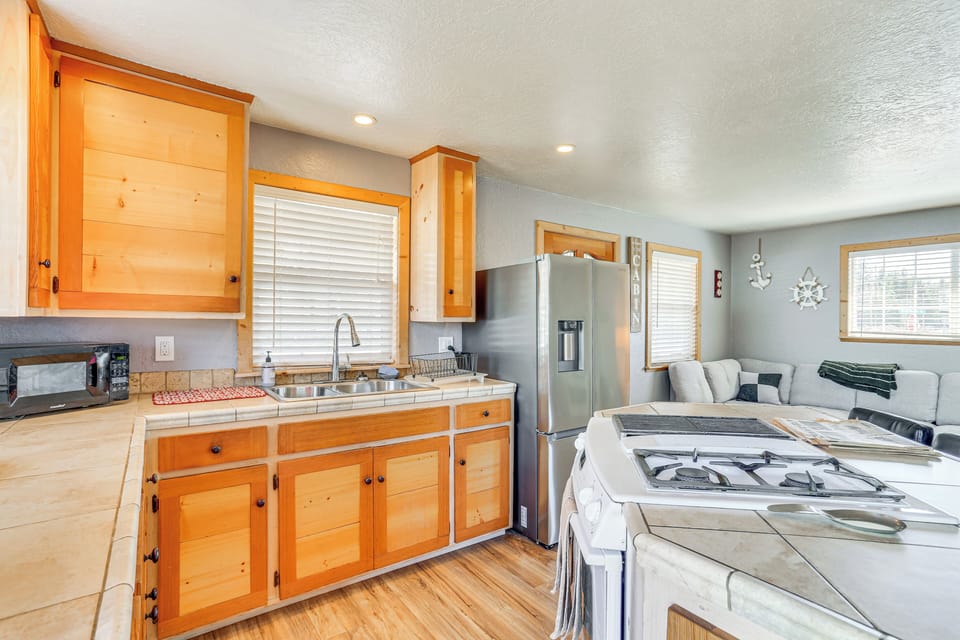 House (2 Bedrooms) | Interior