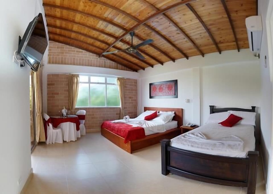 Laptop workspace, free WiFi, bed sheets