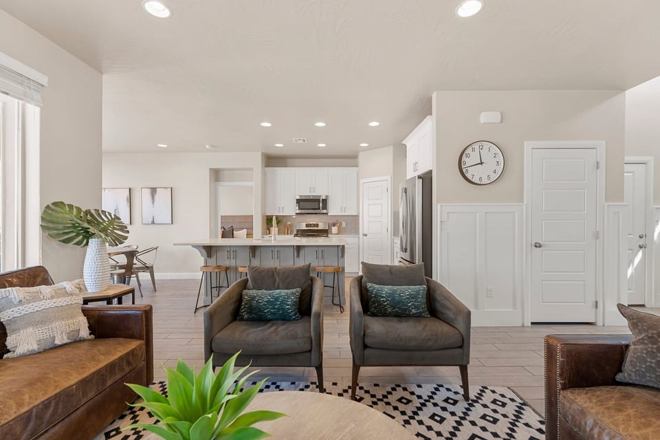 Townhome, 4 Bedrooms | Living area | Smart TV