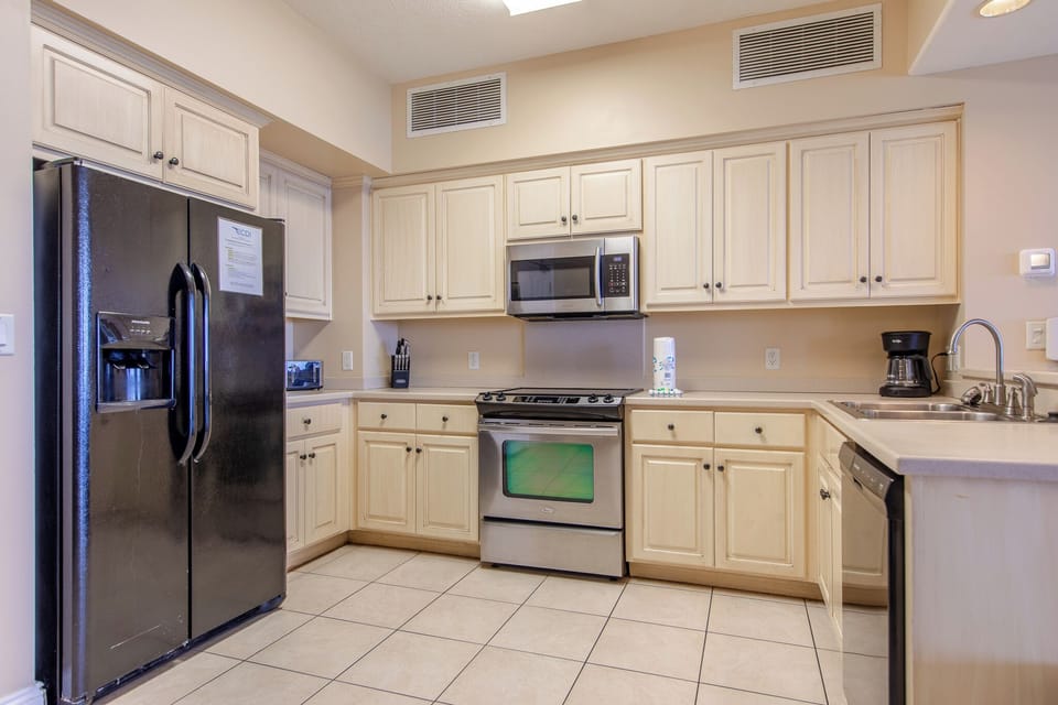 Fully stocked kitchen.