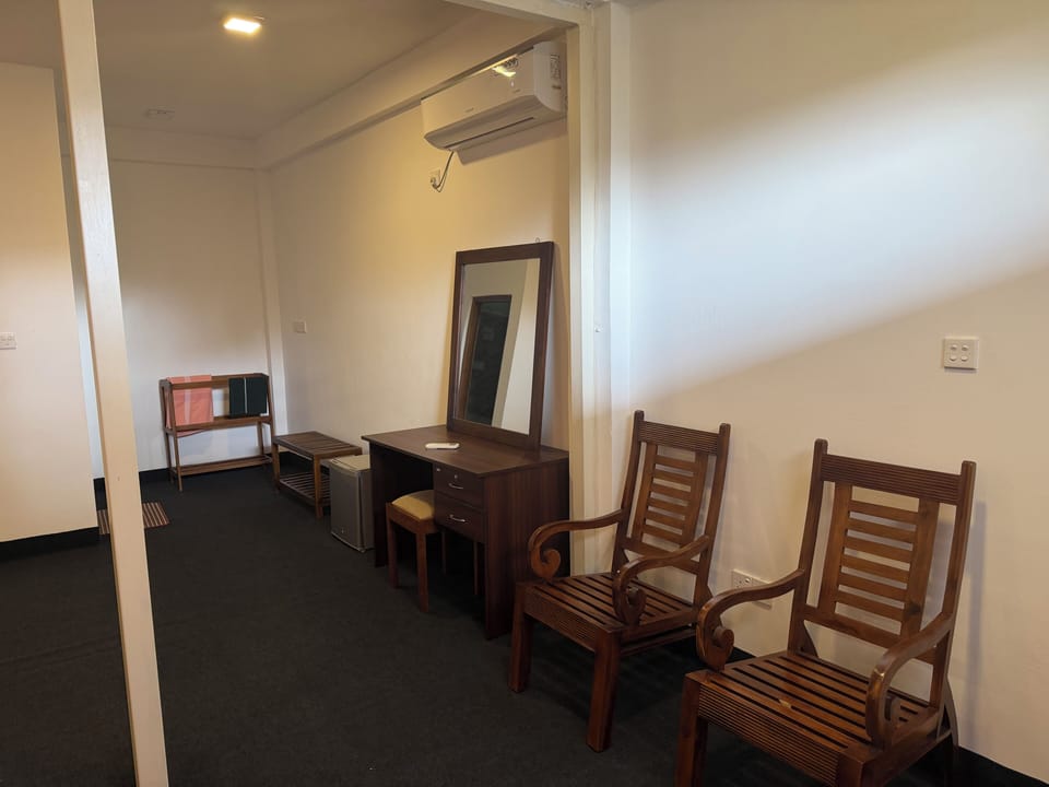 Family Chalet, Non Smoking, Garden View | Individually decorated, individually furnished, desk, laptop workspace