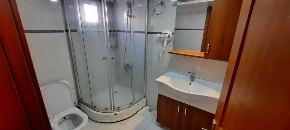 Family Apartment | Bathroom
