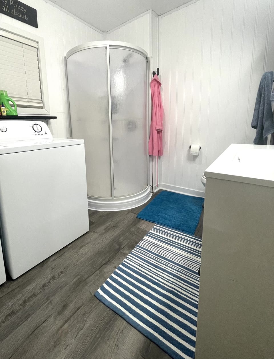 Shower enclosure
