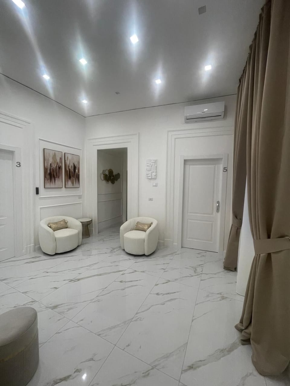 43-inch Smart TV with digital channels, Netflix, streaming services