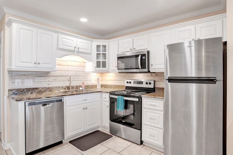 Fully Stocked Kitchen