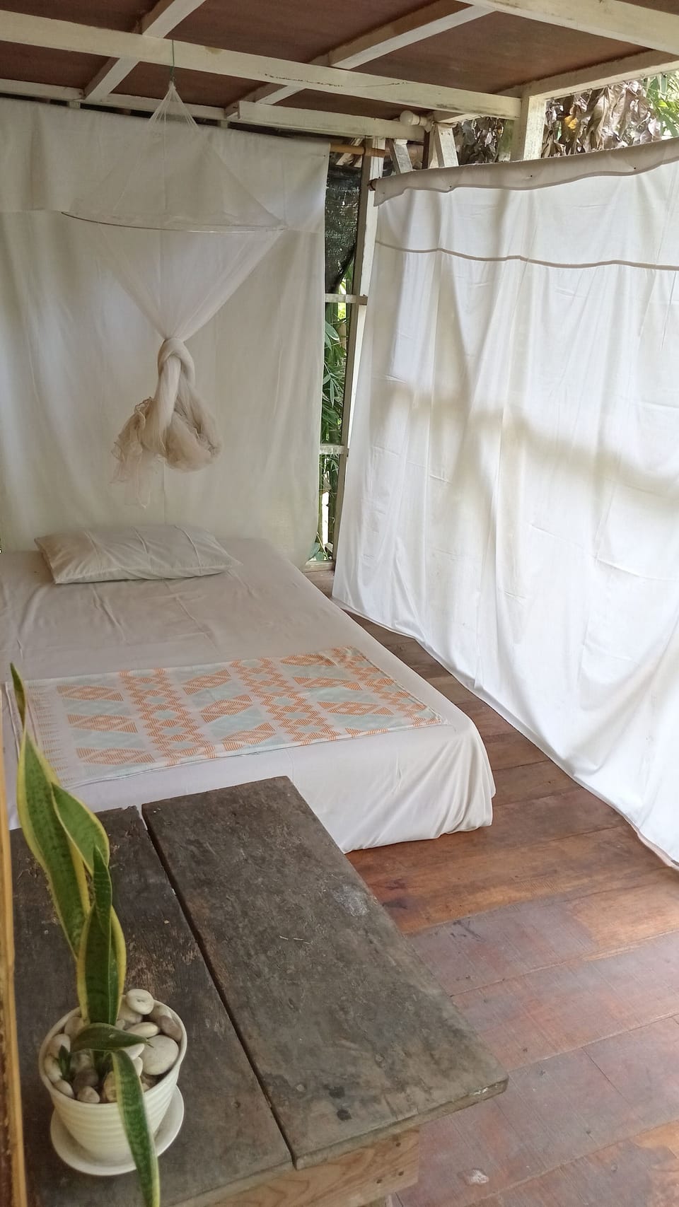 Shared Dormitory | Bed sheets