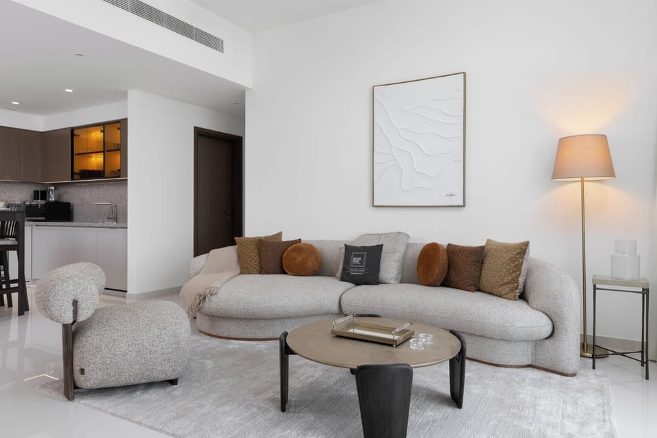 Deluxe Apartment, Sea View | Living area