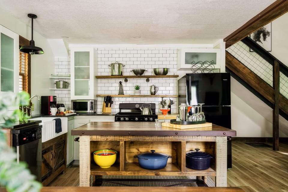 Full functional kitchen
