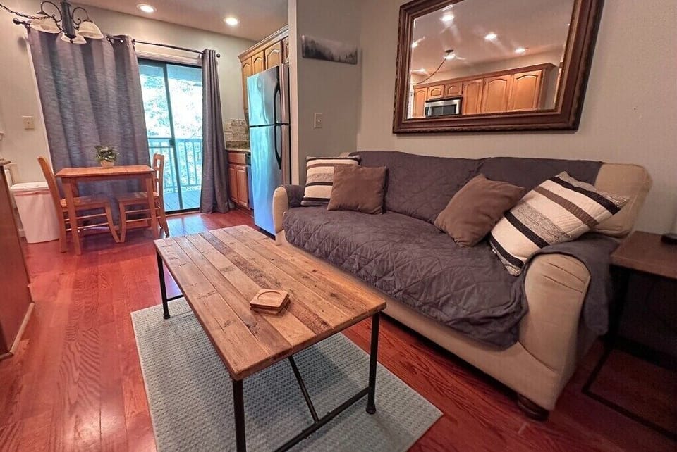 Big sofa bed for more guests!