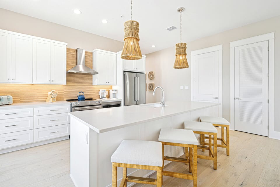 Kitchen, 1st Floor