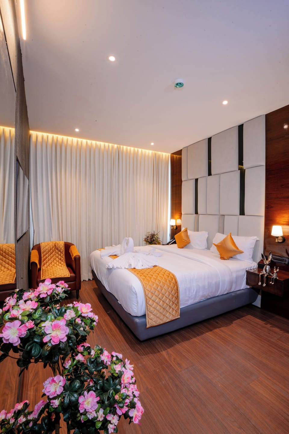 Family Suite, City View | In-room safe, desk, laptop workspace, soundproofing