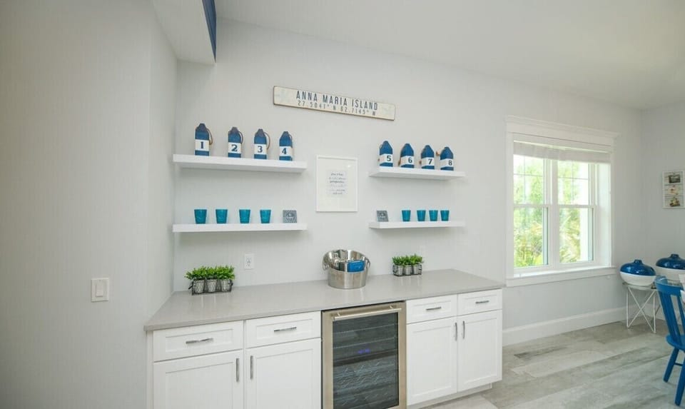 Wine cooler area 