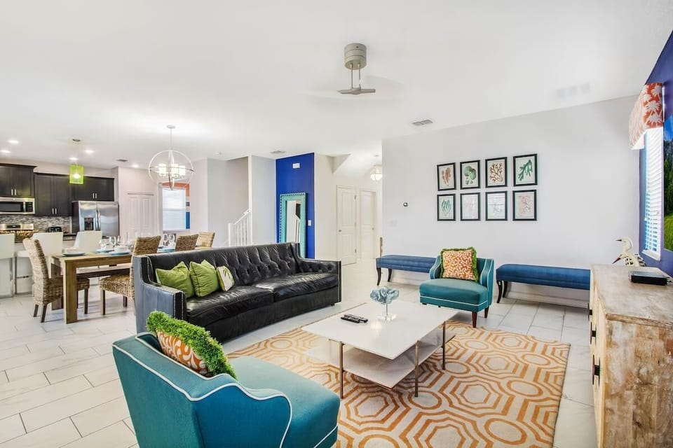 Living Room (3)