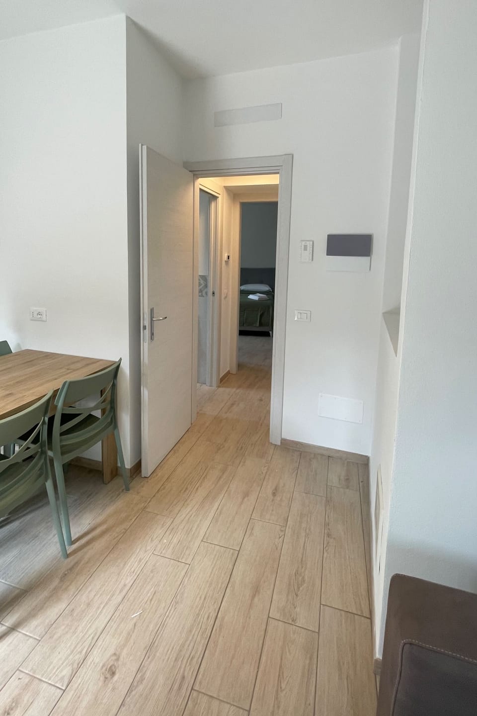 Apartment | Dining