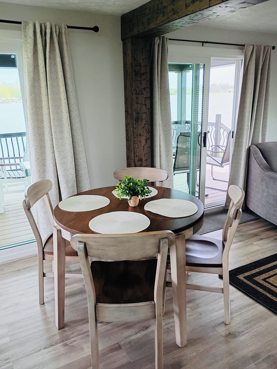 A perfect view out the sliding doors as you dine in the kitchen