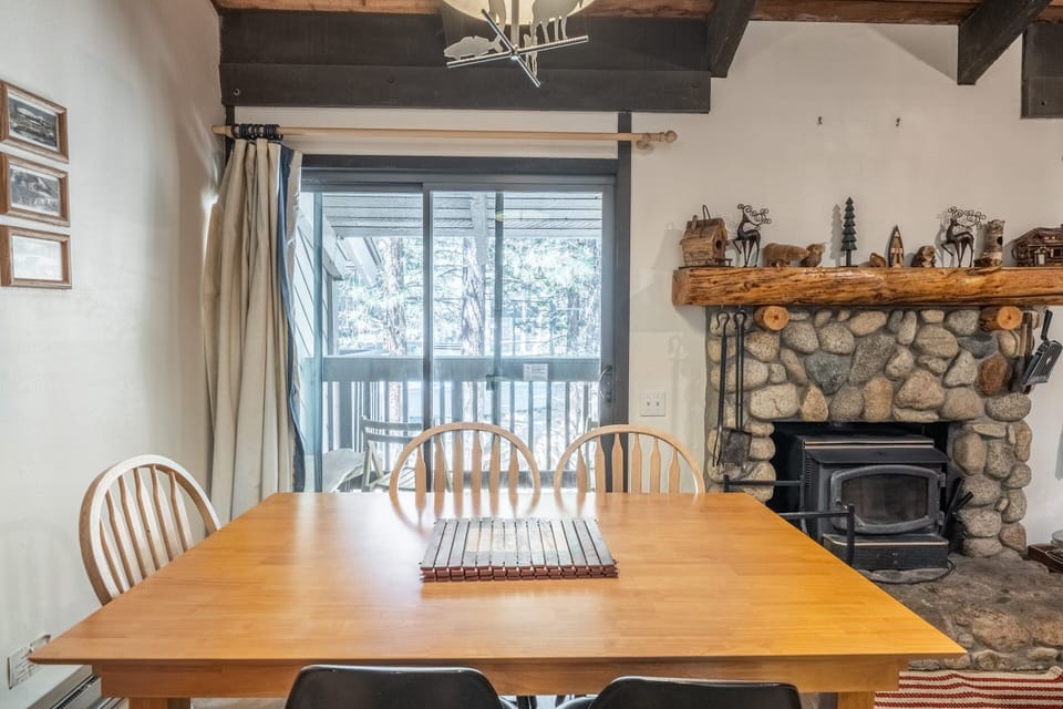 Dining Table - Seats 5