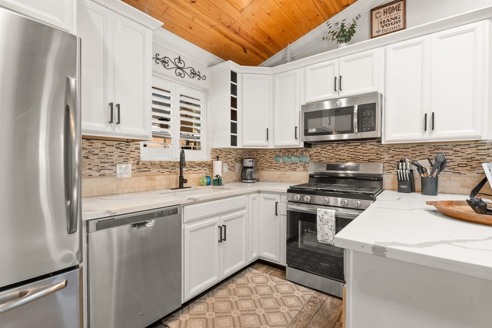 Well equipped kitchen