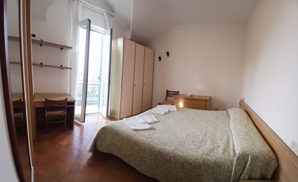 Comfort Double or Twin Room, Balcony, Mountain View | Desk, free WiFi