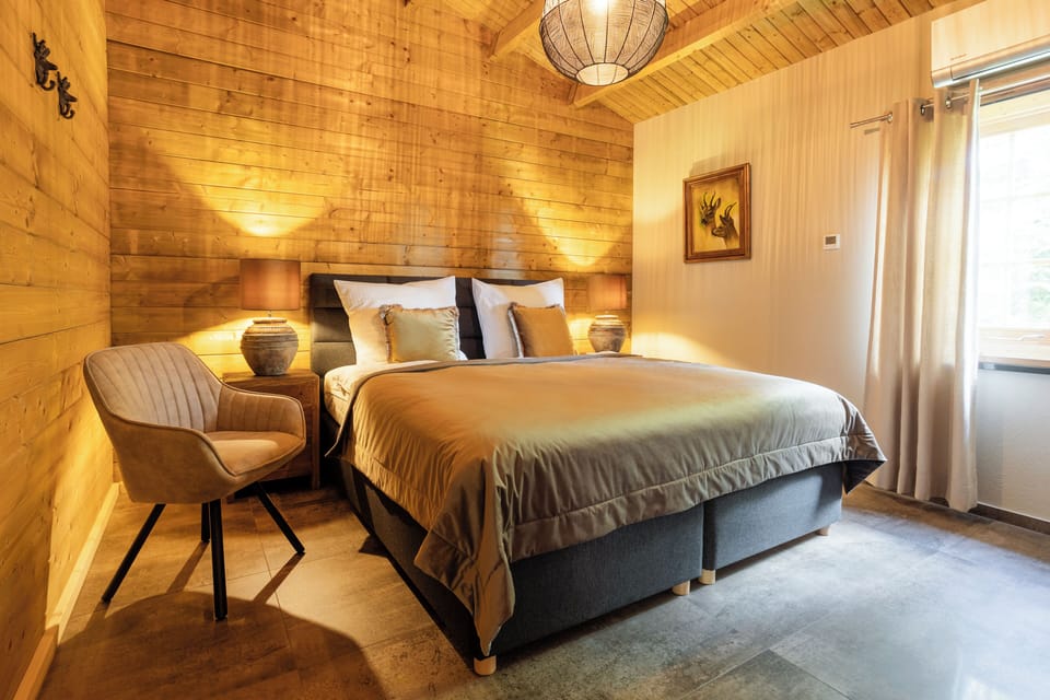 Deluxe Bungalow, 2 Bedrooms | In-room safe, desk, laptop workspace, blackout drapes