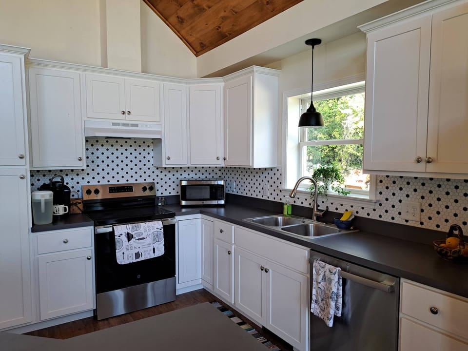 Fully equipped kitchen