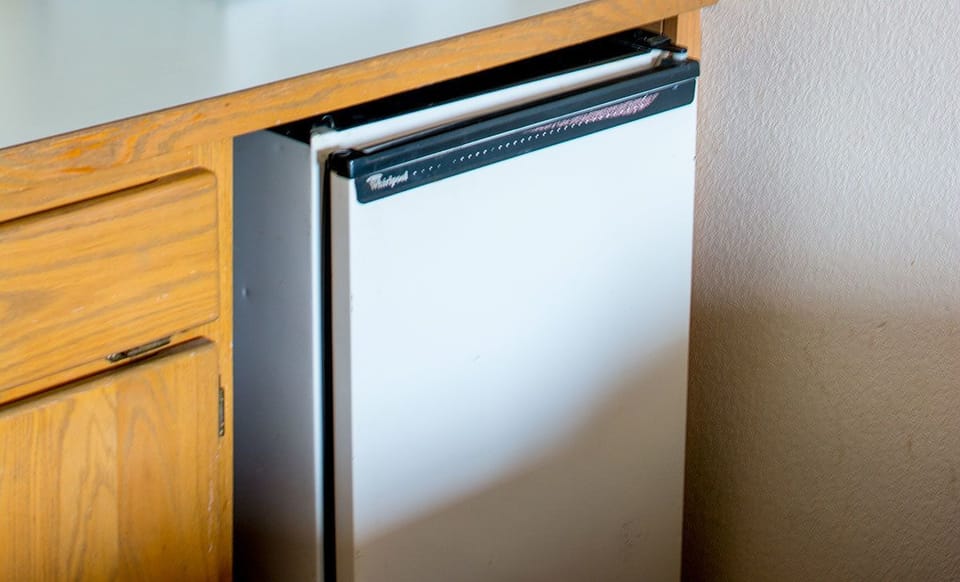 Double Room, 2 Queen Beds | Mini-refrigerator