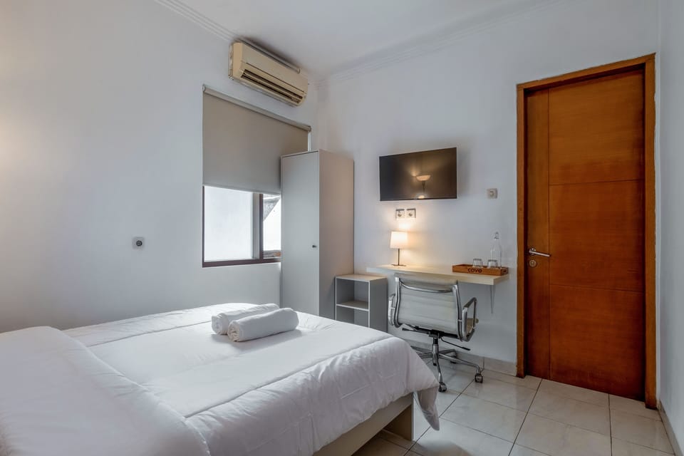 Superior Room | Desk, laptop workspace, free WiFi, bed sheets