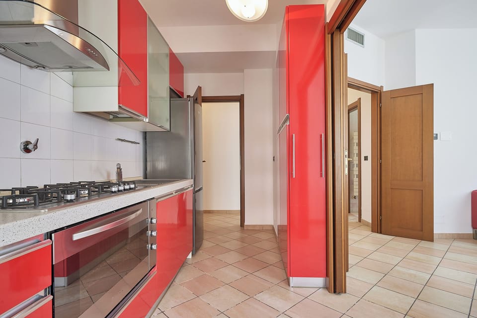 Apartment (2 Bedrooms) | Private kitchen | Oven, stovetop, dishwasher, cookware/dishes/utensils