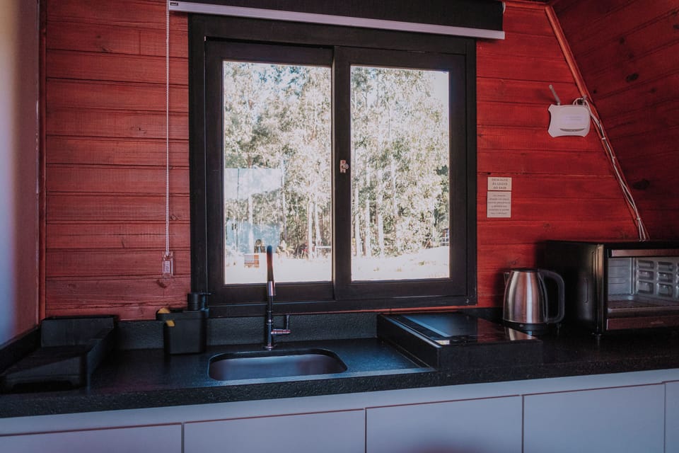 Family Chalet, Multiple Beds, Private Pool, Lake View | Living area | 32-inch Smart TV with digital channels, Netflix, streaming services