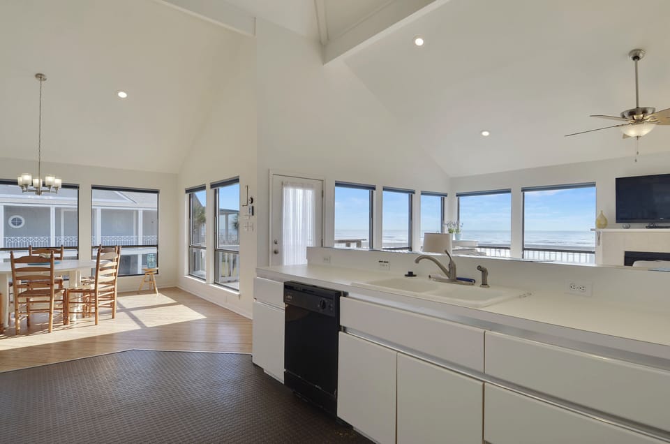 House (5 Bedrooms) | Property amenity