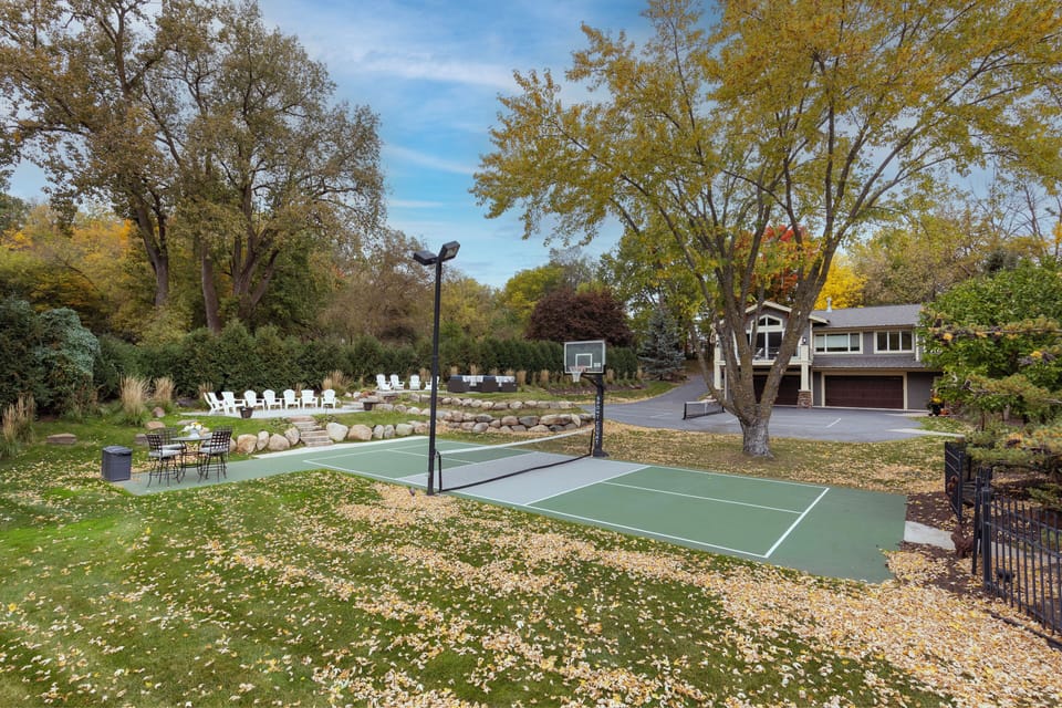 Sport court